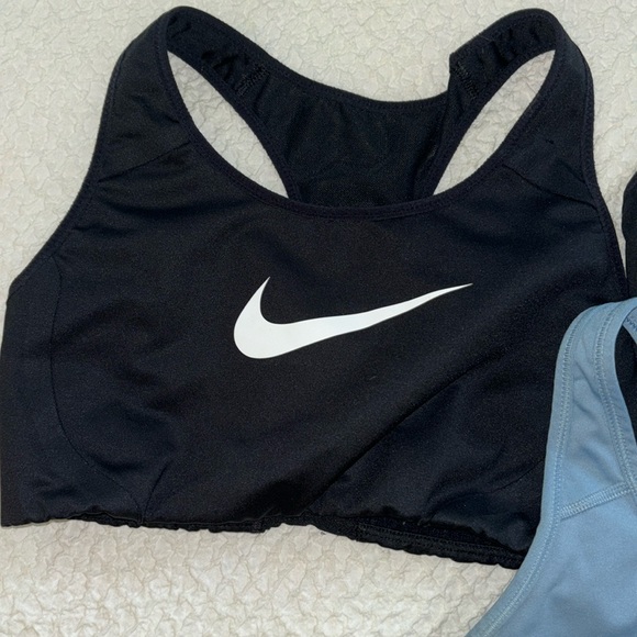 3 Nike Sports Bras - Picture 3 of 5